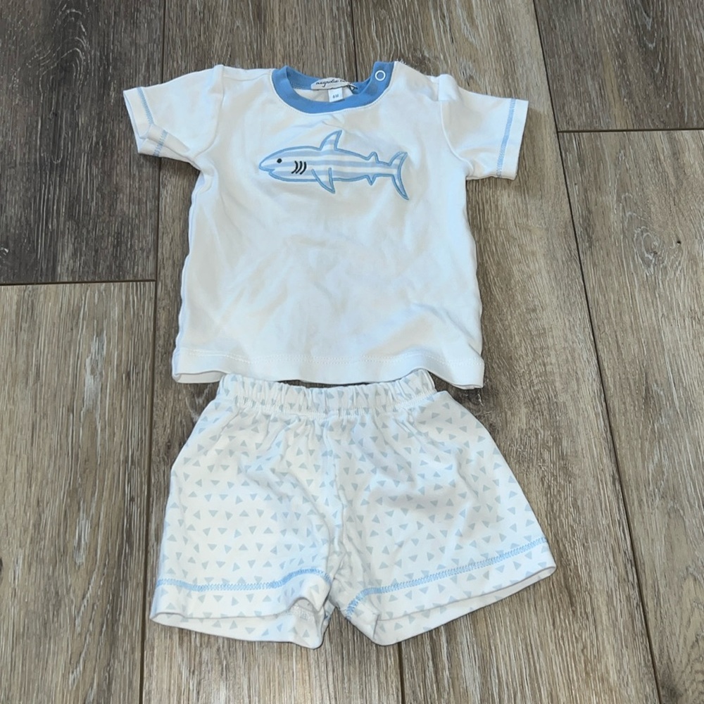 Magnolia baby shark set
